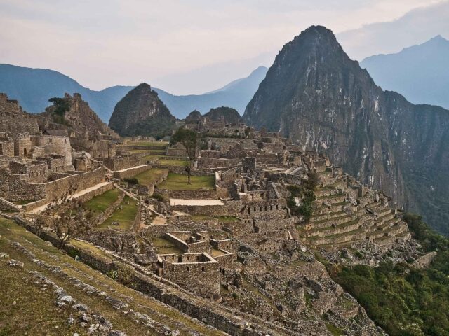 Lima, Ica, Cusco, Machupicchu, Sacred Valley, Rainbow Mountain – 9 Days
